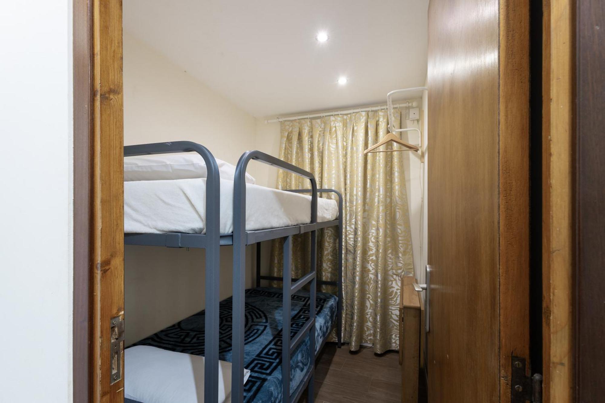 Bonito Piso Cerca De Park Guell Apartment บาร์เซโลนา ภายนอก รูปภาพ